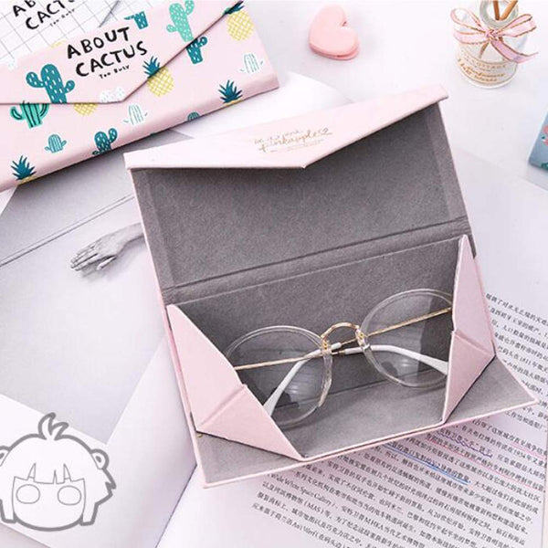 Collapsible Eyeglass Case Magnetic Closure Glasses Case Myopic Glasses Box Carrot and Rabbit